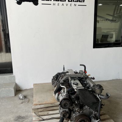 1HD-T 80 Series Land Cruiser Diesel Engine w/ Transmission